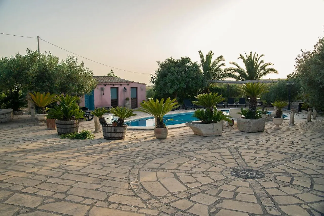 Holiday home Dependance In Villa Con Piscina Ragusa Italy