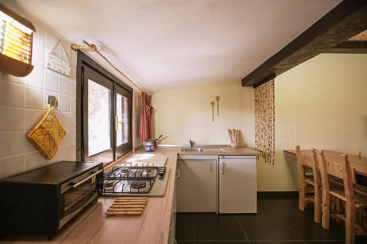 Dependance In Villa Con Piscina Raguse Hébergement de vacances