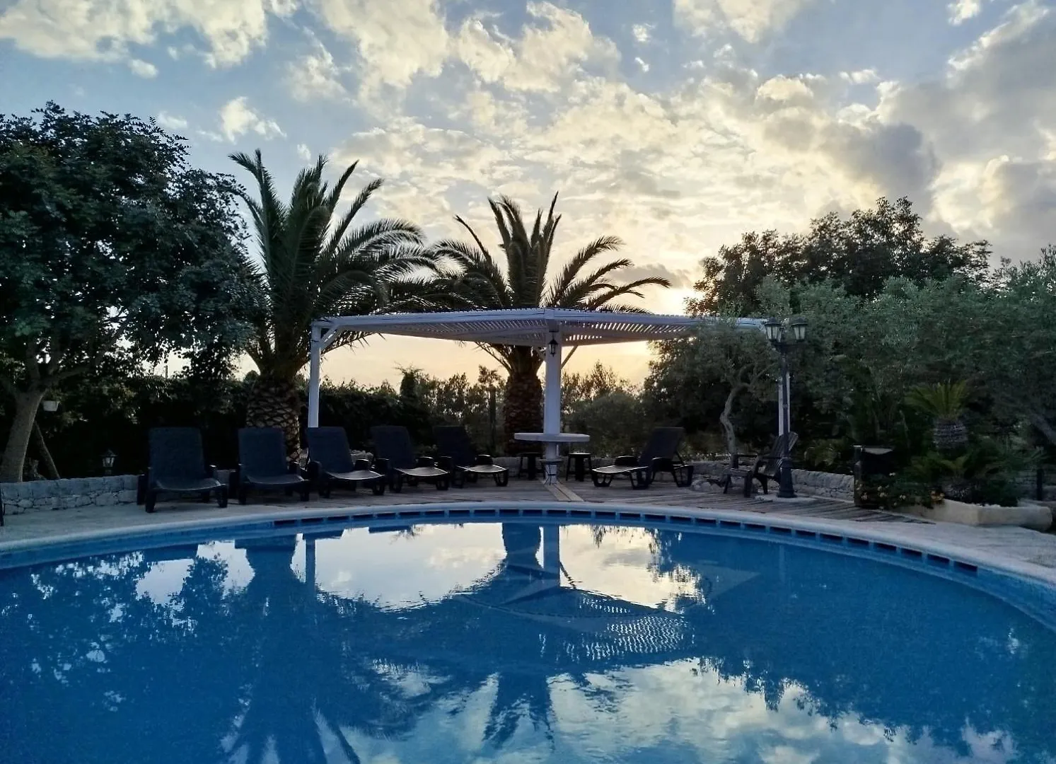 Hébergement de vacances Dependance In Villa Con Piscina Raguse Italie