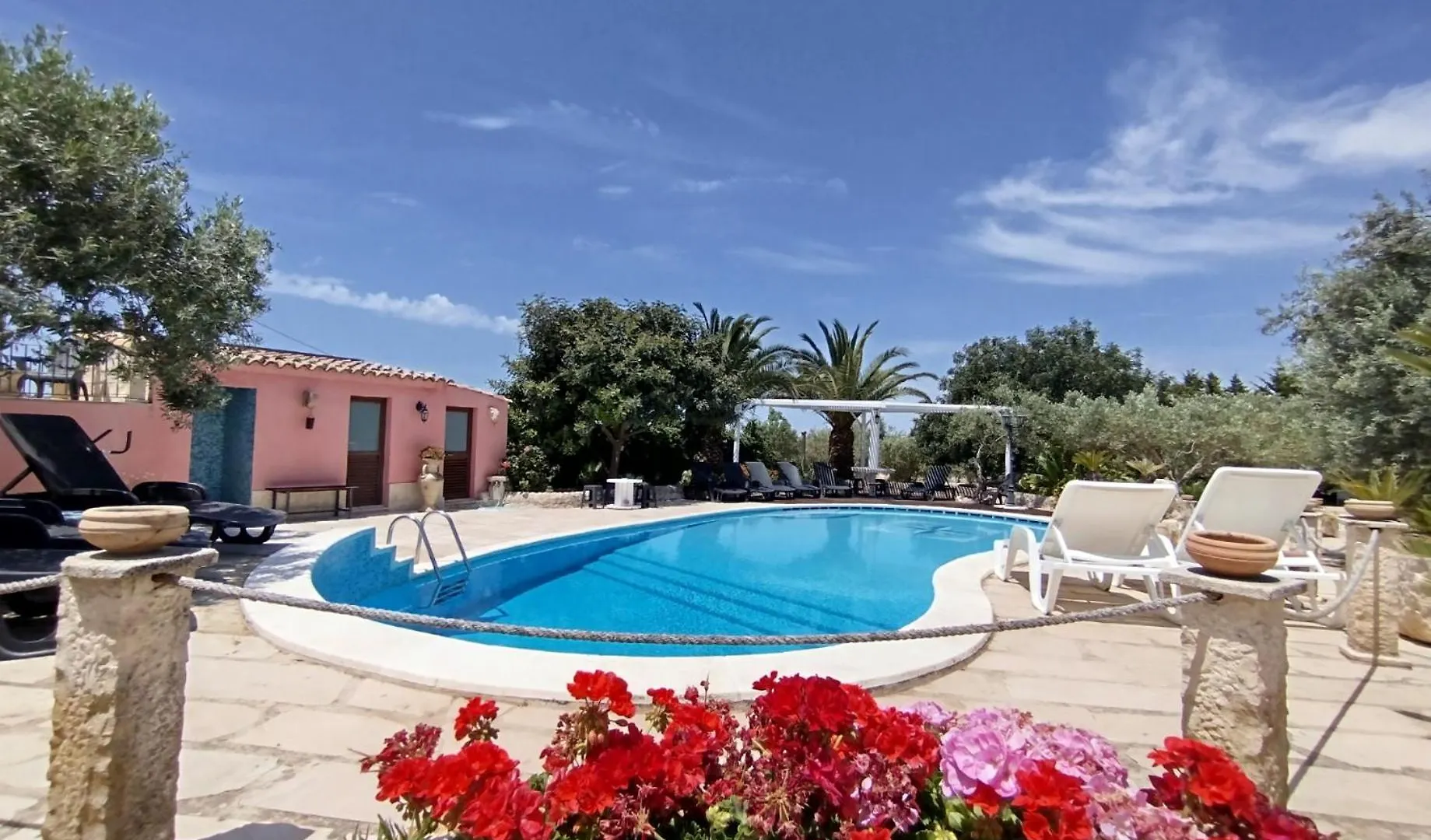 Dependance In Villa Con Piscina Ragusa Holiday home